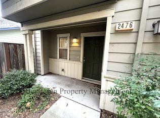 2476 Avignon Cir, Santa Rosa, CA 95403