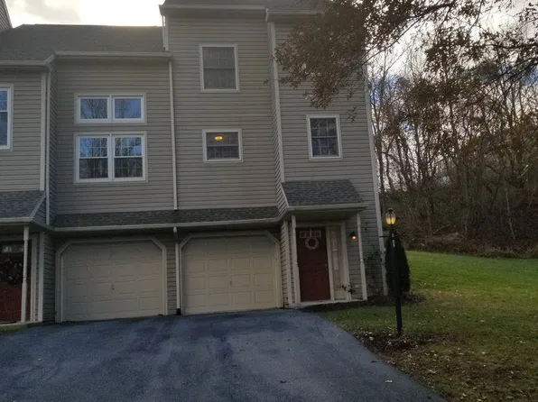 8547 Adams Ct, Hummelstown, PA 17036