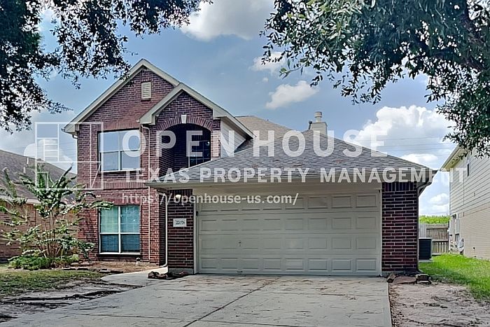 1st image of 22076 Knights Cove Dr