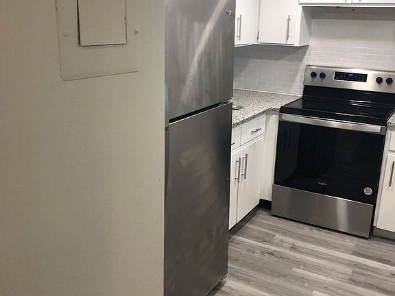 5th image of 1822 NE 3rd St #11358783