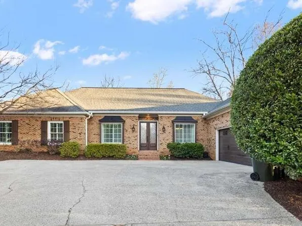 4343 Collingham Trce NE, Marietta, GA 30068
