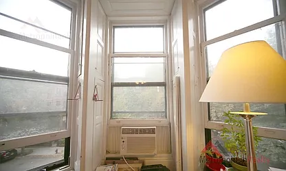 Rented by Metropolitan Realty