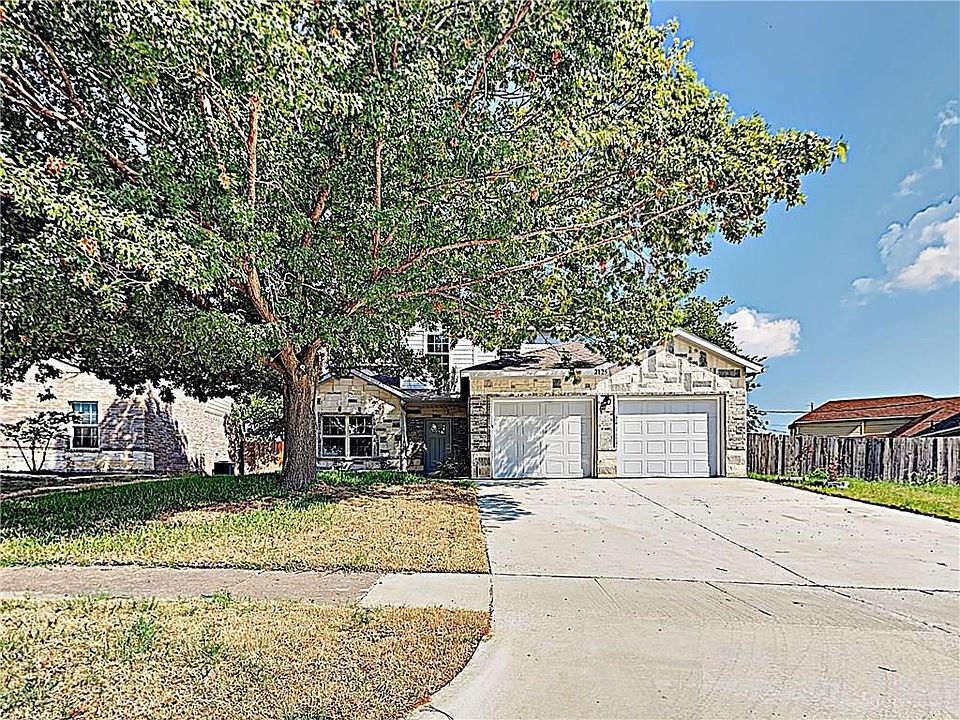 1st image of 2125 Trishia Ln