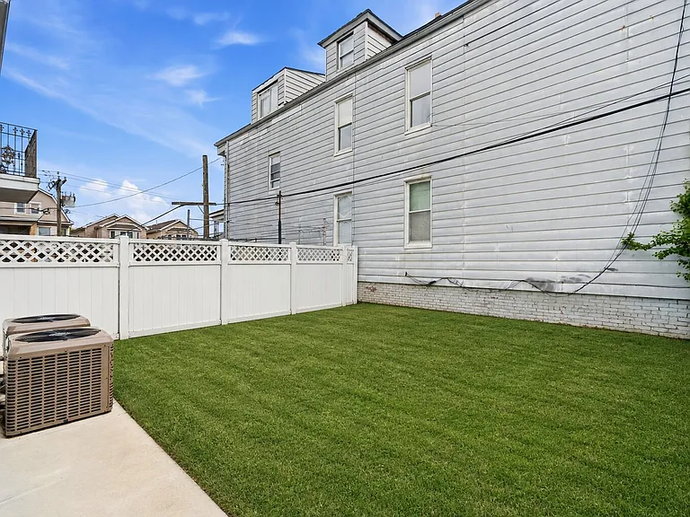31 Patterson St #1 — Photo 17