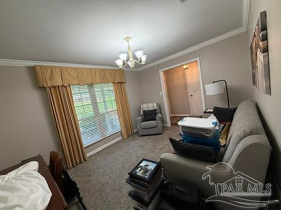4th image of 2838 Pierce Rd