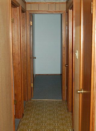 5th image of 355 Slaughter Ave