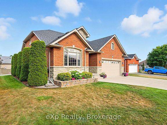 2nd image of 24 Nautical Ln