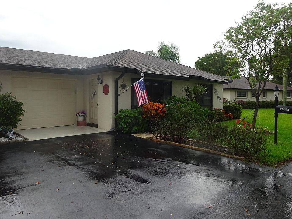 1st image of 4840 Greentree Lane #B