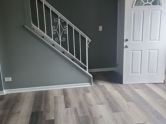 5th image of 940 Miller Ave
