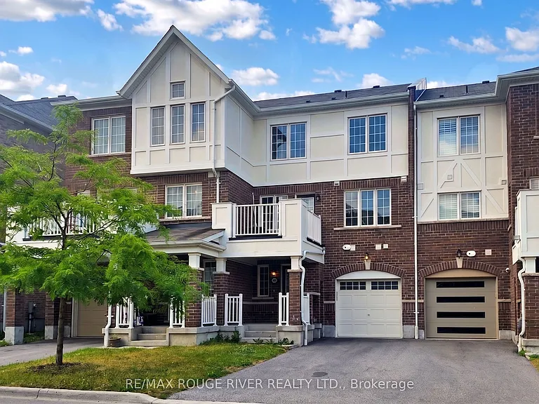 1061 Clipper Ln — Photo 1