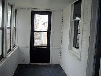 3rd image of 5625 S 21st St