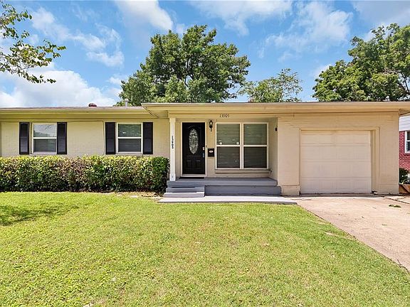 2nd image of 13905 Stardust Ln