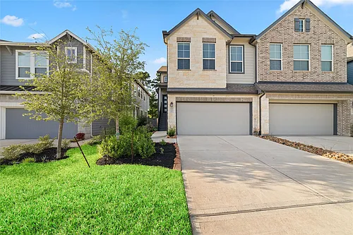 331 E Coralburst Loop Photo 1
