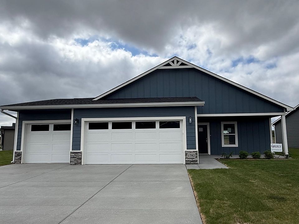 1st image of 1782 W Redbud Ln