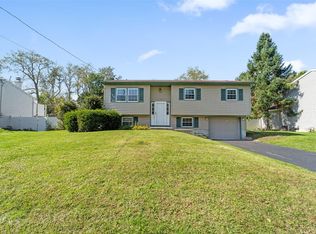 15 Davis Rd, Binghamton, NY 13901