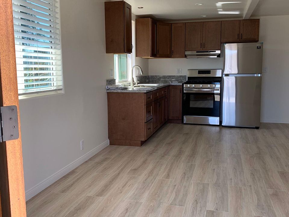 2nd image of 5680 Alondra Dr
