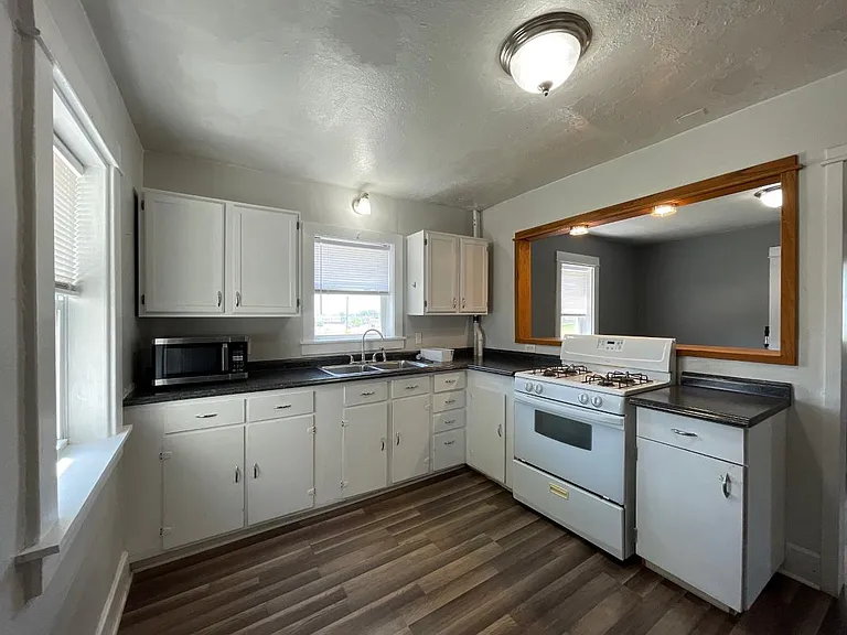 130 High Ave — Photo 12