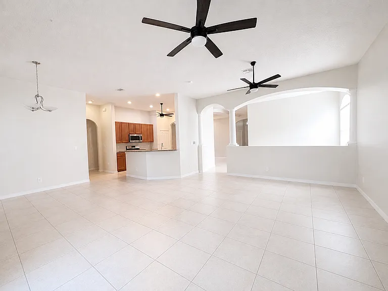 12127 Callista Ct — Photo 8