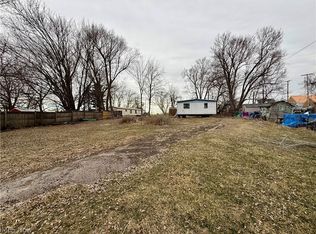 61 Green St, Smithfield, OH