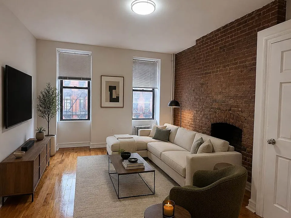 435 W 46th St #4FW