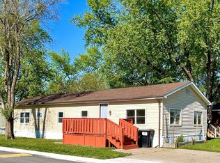 200 Dawes Ave, Lincoln, NE 68521