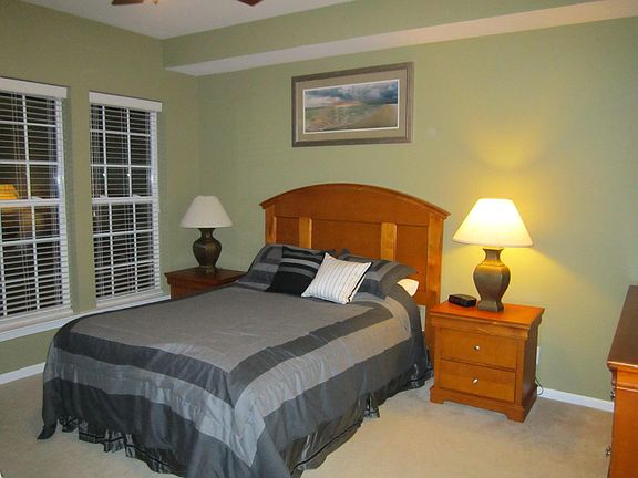 3rd image of 3250 Margellina Dr