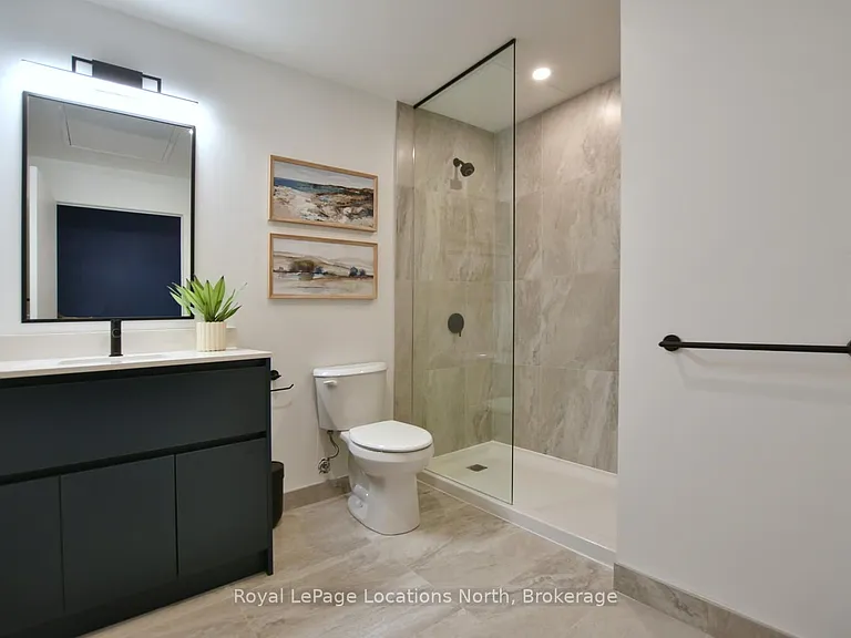 31 Huron St #603 — Photo 40