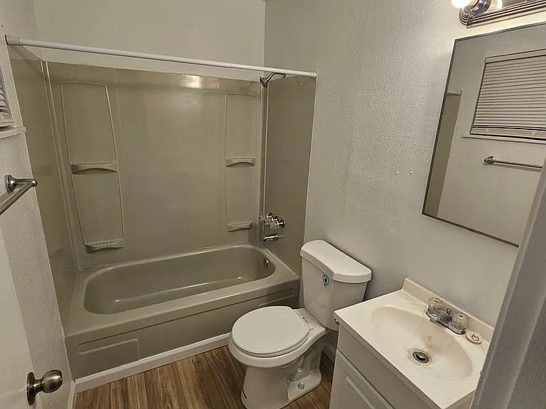 25191 Grant St #2 — Photo 7