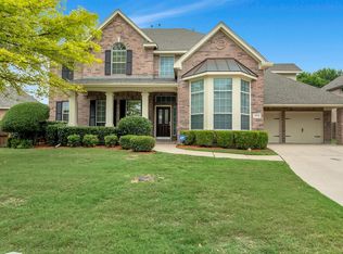 2444 Waterside Dr, Grand Prairie, TX 75054