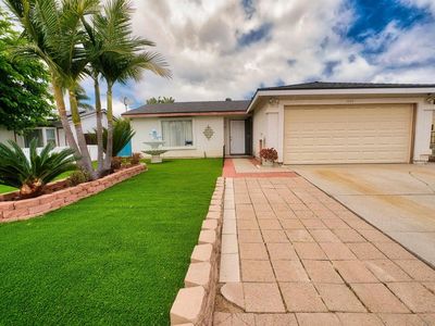 7994 Jade Coast Rd, San Diego, CA, 92126