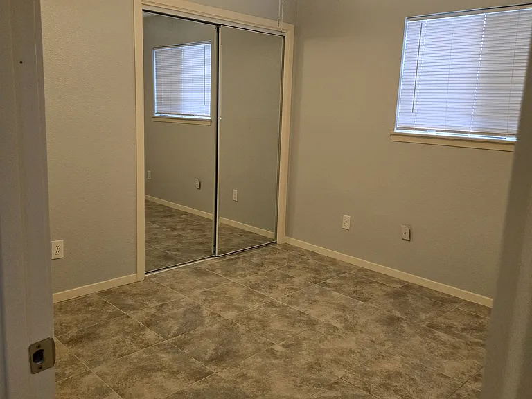 Teaberry Dr — Photo 21
