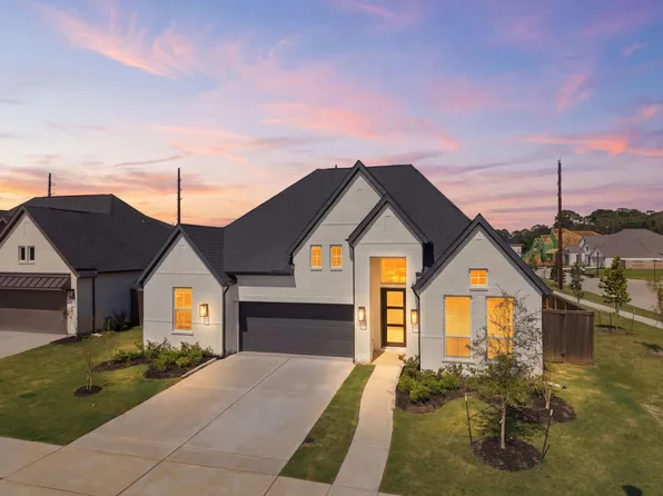 12202 Denham Dr, Mont Belvieu, TX 77523