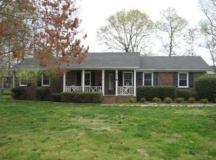 716 Wanda Ln, Tullahoma, TN 37388