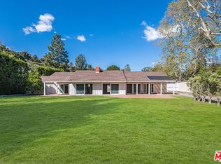 13211 Old Oak Ln, Los Angeles, CA 90049