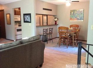 4496 Cinnamon Ridge Trl, Saint Paul, MN 55122