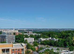 1301 N Courthouse Rd APT 1807, Arlington, VA 22201