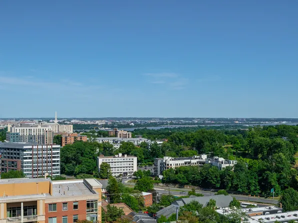 1301 N Courthouse Rd APT 1807, Arlington, VA 22201