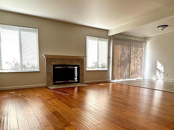2nd image of 109 Dardanelli Ln
