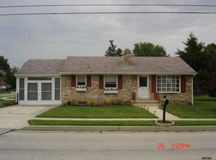 200 Stuart Ave, Hanover, PA 17331