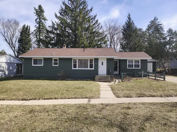 1121 Grant STREET, Fort Atkinson, WI 53538