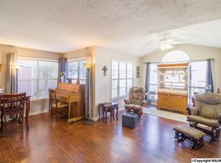 162 Waters Edge Ln, Madison, AL 35758