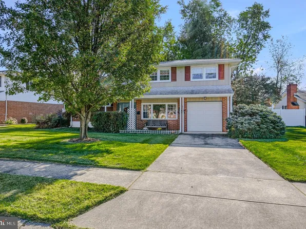 111 Caladium Ln, Newark, DE 19711