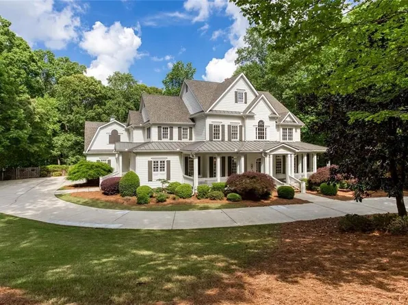 925 Cheatham Hill Rd SW, Marietta, GA 30064