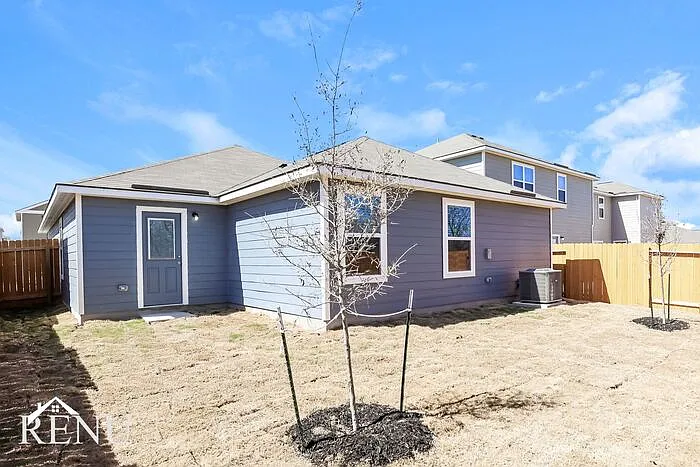 2822 Praline Ferry — Photo 22