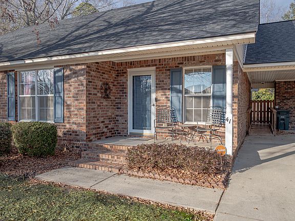 2nd image of 41 Radcliff Dr
