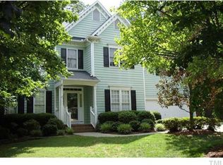 502 Autumngate Dr, Cary, NC 27518