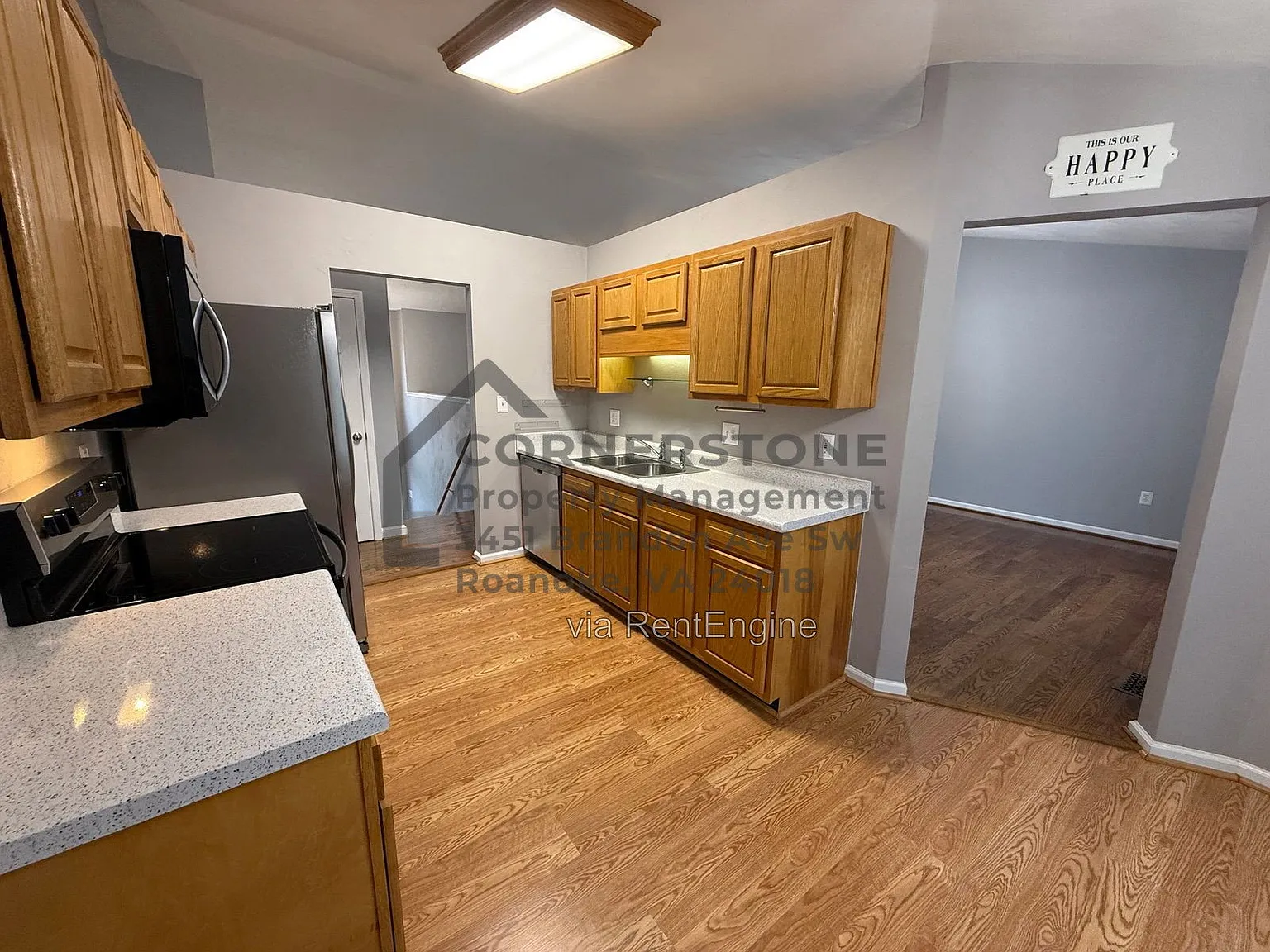 3 bed, 3.0 bath, 2048 sqft, $2,490 — Photo 3