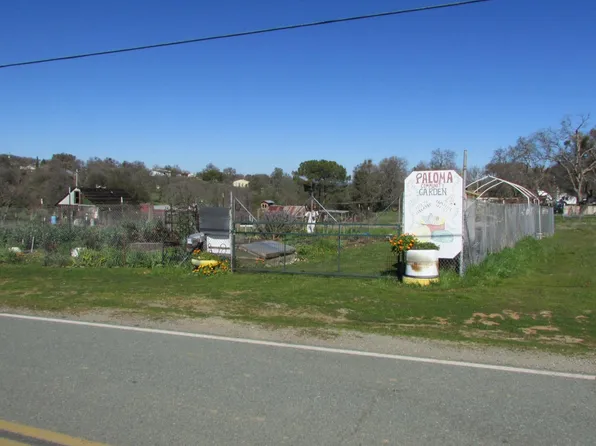 6201 Paloma Rd, Valley Springs, CA 95252