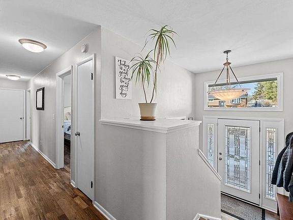 3rd image of 128 Monroe Street