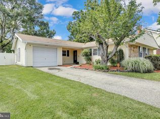 12704 Hoven Ln, Bowie, MD 20716